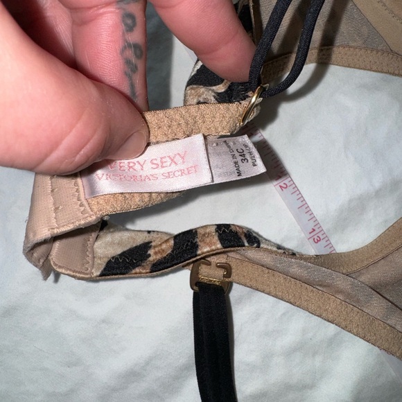 VS cheetah push up bra - Picture 5 of 5